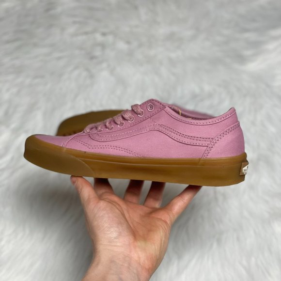 Vans Old Skool Low Mens Casual Shoes Pink VANS 025415 NEW Size 7/ WMNS 8.5 - Picture 2 of 4